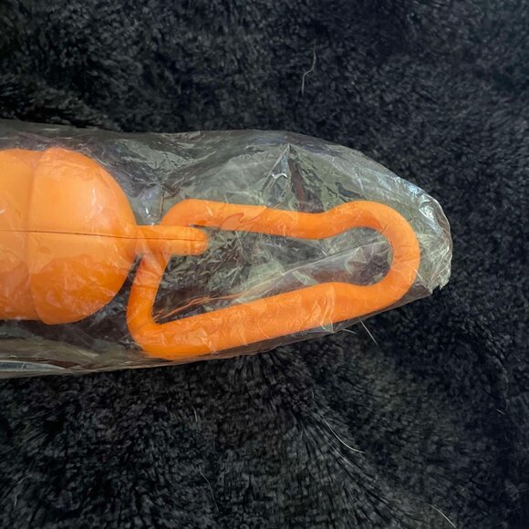 Dog Waste Bag Leash Dispenser & Refill Roll - Picture 3 of 3